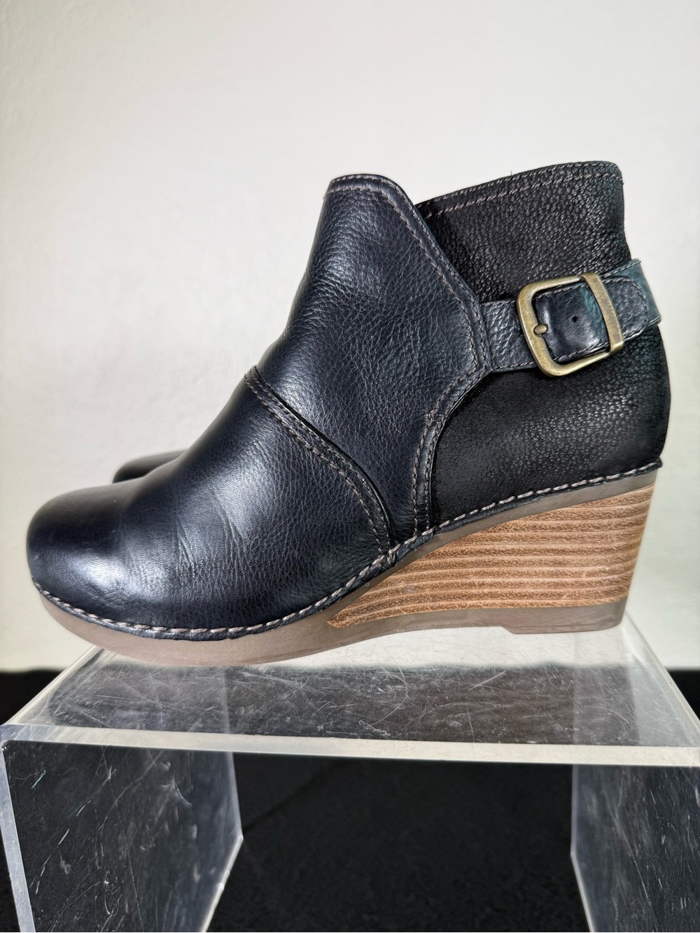 Dansko Shirley Wedge Black Leather Ankle Boots Booties Size 38 LIKE NEW EUC - Picture 8 of 14